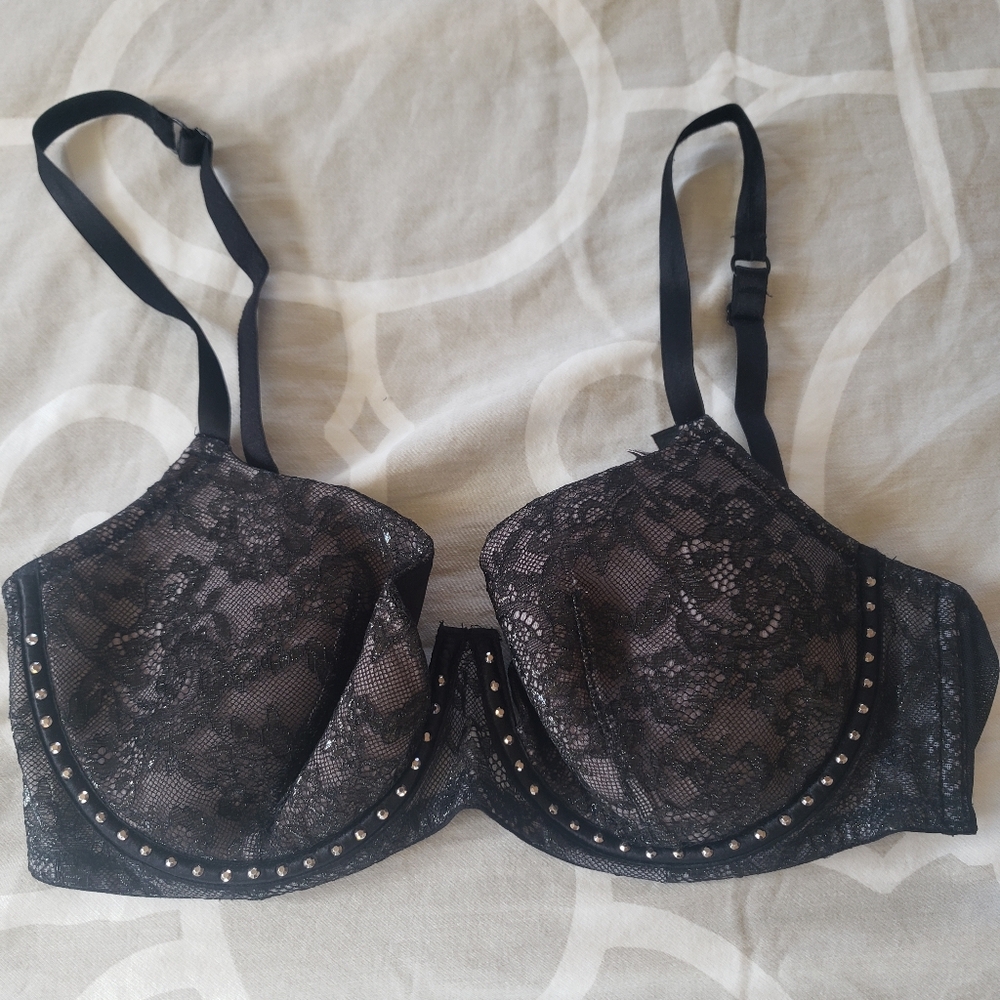 Victoria's Secret Very Sexy balconet